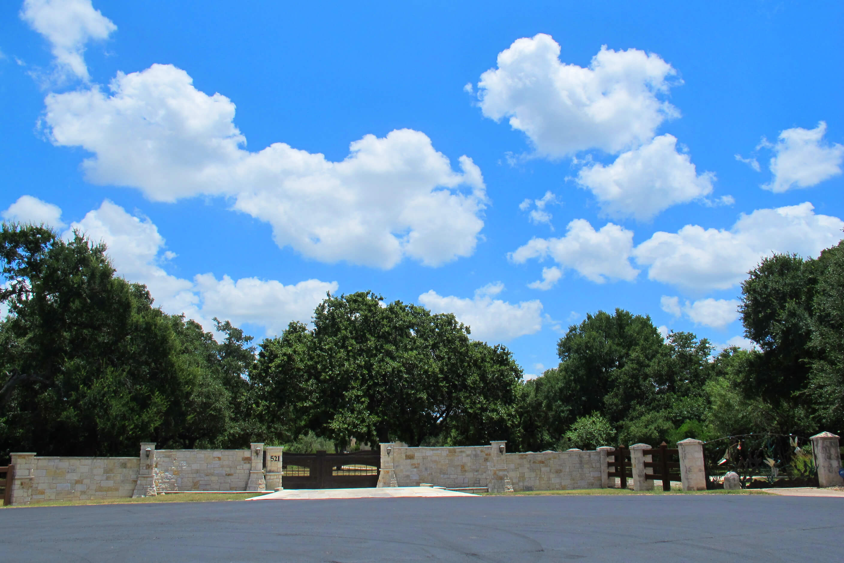 Ruby Ranch Buda TX Horse Properties in Texas