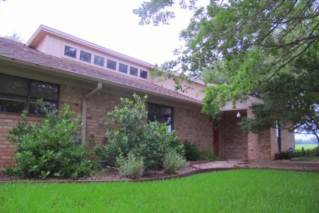 13522 FM 1100 Manor TX 78653 Austin TX Area Home on 3.967 acres FOR SALE
